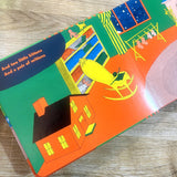 Goodnight Moon (Board Book)