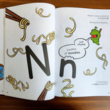 Mrs Wordsmith ABC Handwriting Book: Story Book With Handwriting Practice